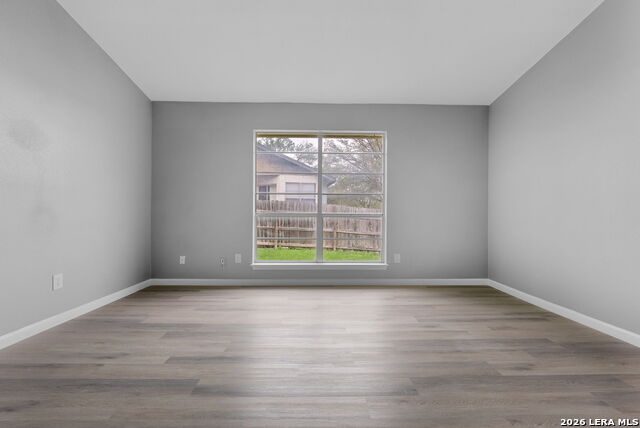 Image 17 of 28 For 6411 Royalty Pt