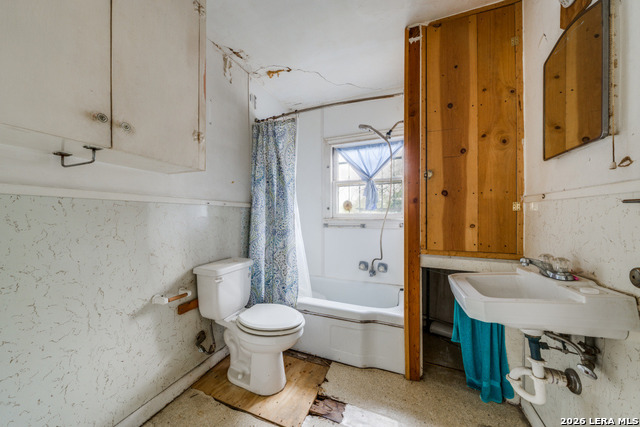 Image 11 of 17 For 513 Gillette Blvd