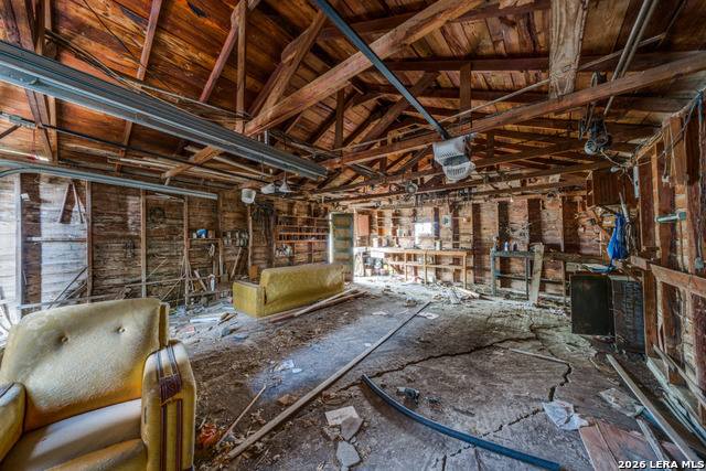 Image 13 of 17 For 513 Gillette Blvd