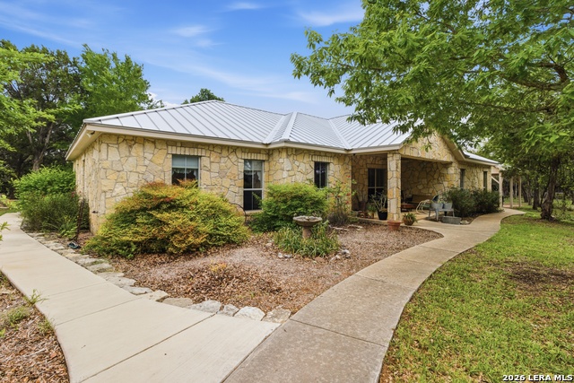 Image 10 of 66 For 707 Oak Ridge Ln