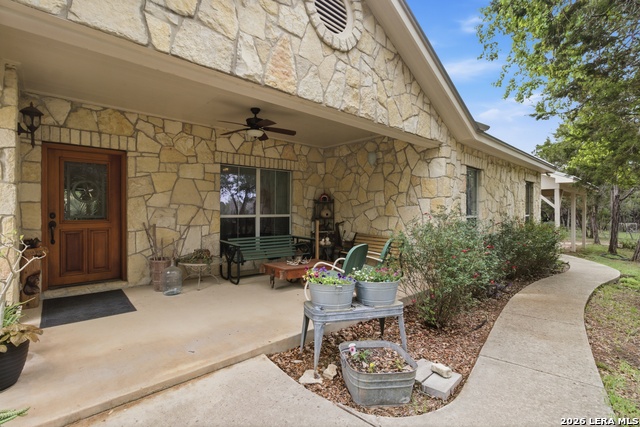 Image 2 of 66 For 707 Oak Ridge Ln