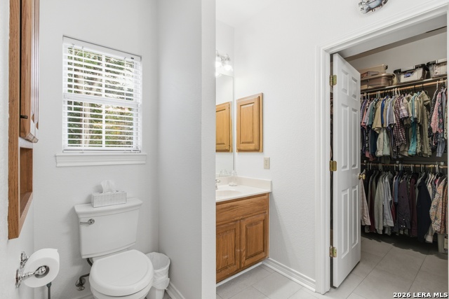 Image 25 of 66 For 707 Oak Ridge Ln