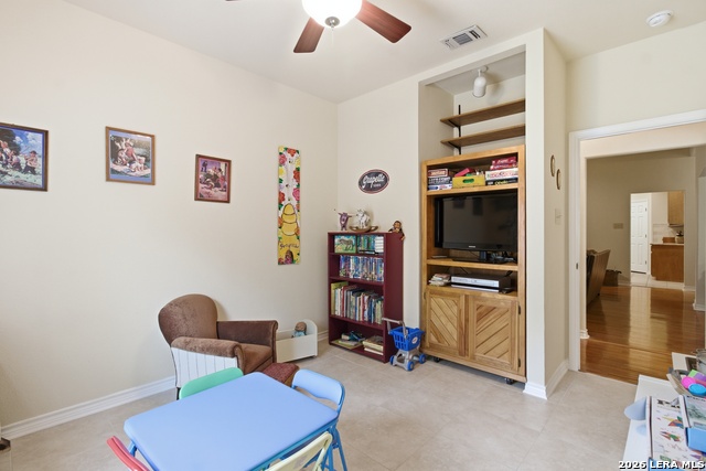 Image 28 of 66 For 707 Oak Ridge Ln