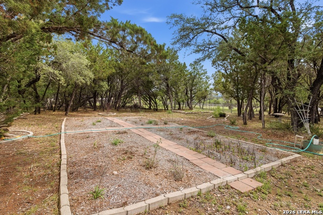 Image 47 of 66 For 707 Oak Ridge Ln