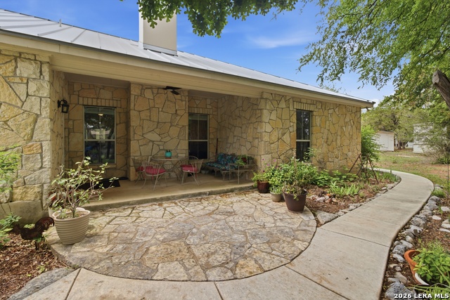 Image 7 of 66 For 707 Oak Ridge Ln