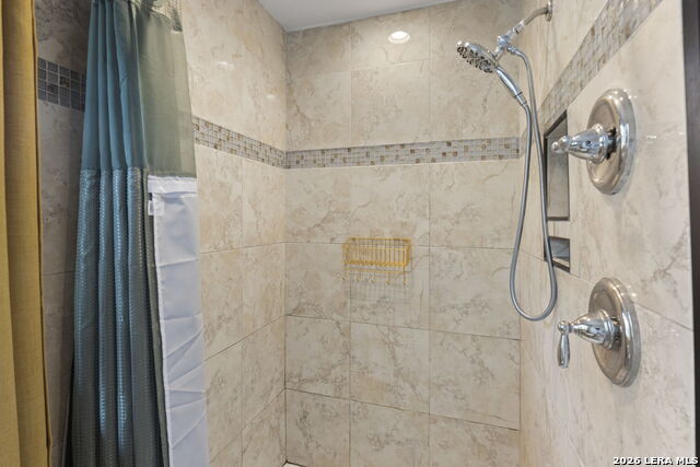 Image 22 of 43 For 445 Tomblin Rd