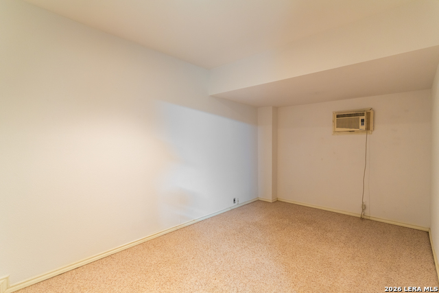 Image 13 of 24 For 3023 Shingle Oak