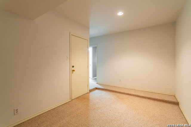 Image 14 of 24 For 3023 Shingle Oak