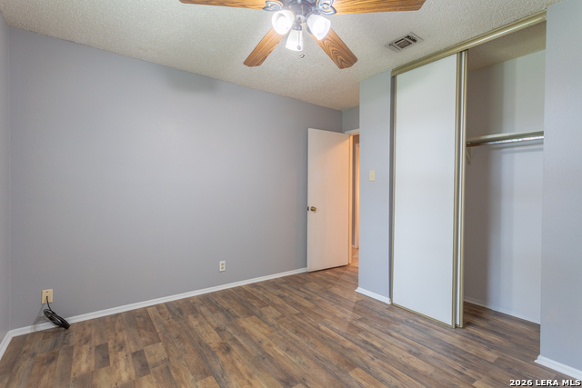 Image 20 of 24 For 3023 Shingle Oak