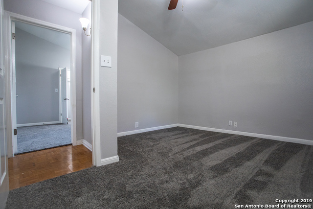 Image 11 of 19 For 3735 Commercial Ave