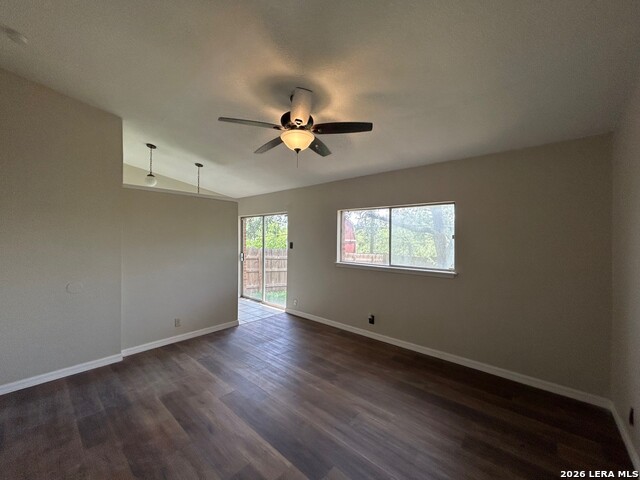 Image 14 of 20 For 6510 Ridge Creek Dr