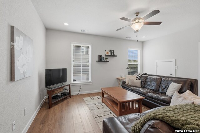 Image 5 of 32 For 501 Chulie  