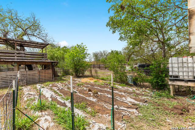 Image 10 of 37 For 528 Gerald W