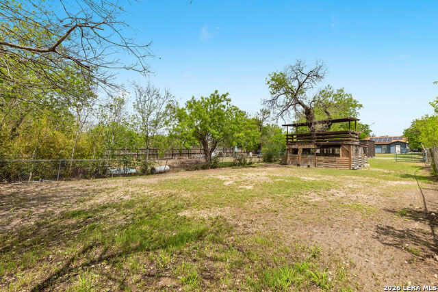 Image 15 of 37 For 528 Gerald W