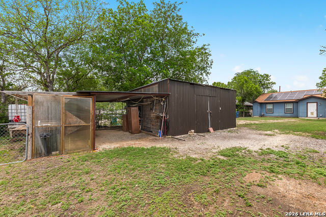 Image 9 of 37 For 528 Gerald W