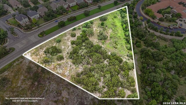 Image 18 of 32 For 19614 Stone Oak Pkwy