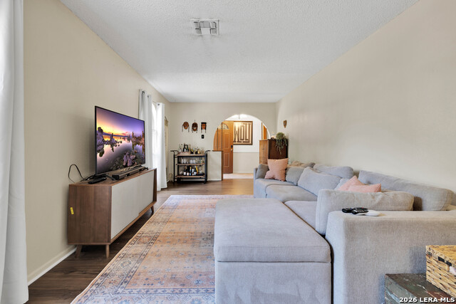 Image 5 of 27 For 4514 Briar Frst