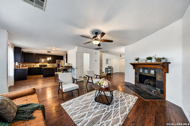 Image 12 of 35 For 5213 Brookline