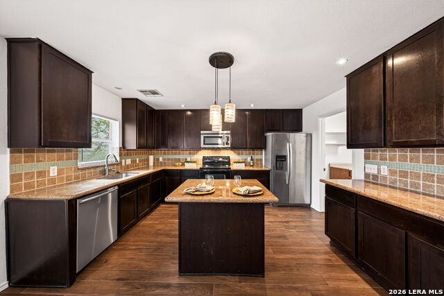 Image 14 of 35 For 5213 Brookline
