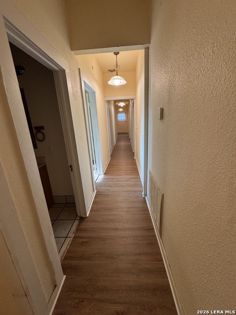 Listing photo id 11 for 265 County Road 5227