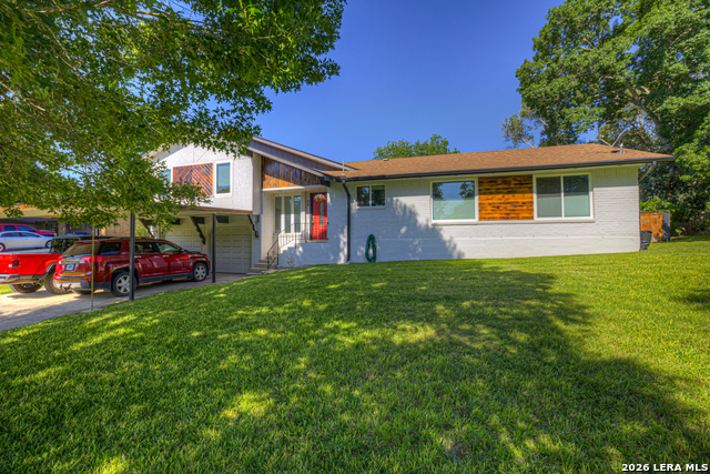 Details for 96 W Hampton Dr, Seguin, TX 78155