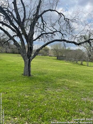 Details for 701 N Terry St, Cuero, TX 77954