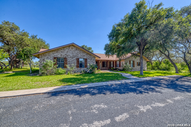 Details for 335 Sunset Ridge, Uvalde, TX 78801