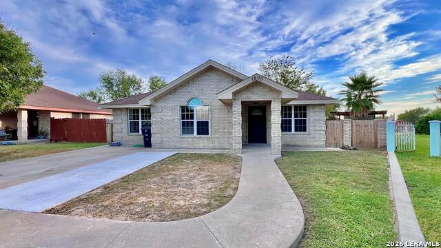 Image 2 of 20 For 1890 Timberwood Dr