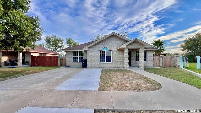 Image 3 of 20 For 1890 Timberwood Dr