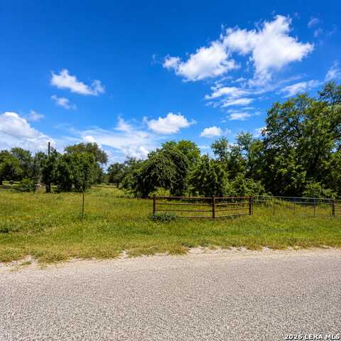 Details for 68749 E County Road 6871, Natalia, TX 78059
