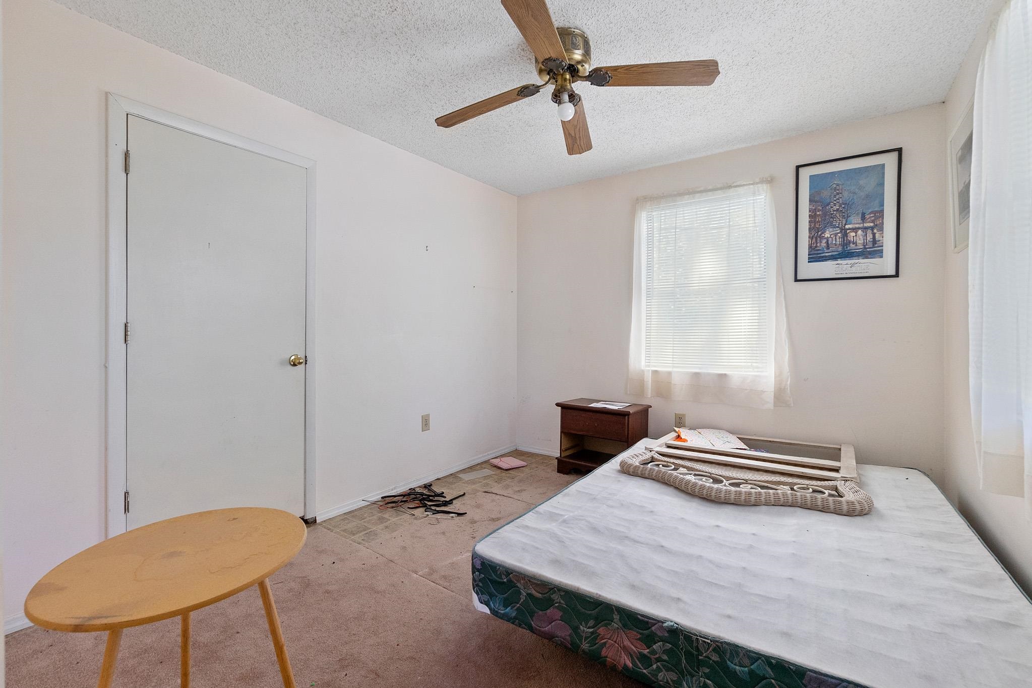 Image 27 of 41 For 5381 Oceanshore Blvd N