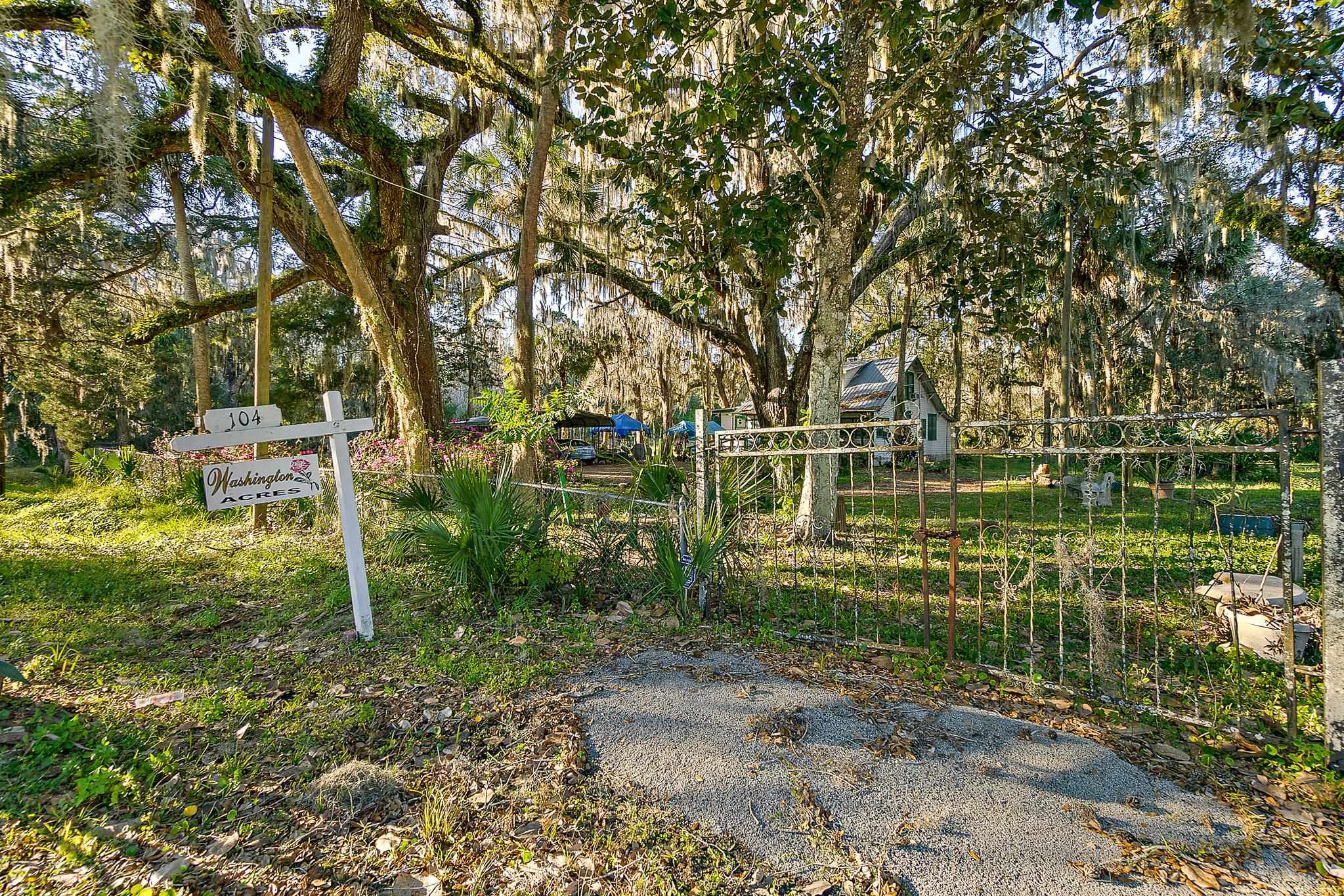 Image 5 of 26 For 104 Louis Broer Road W