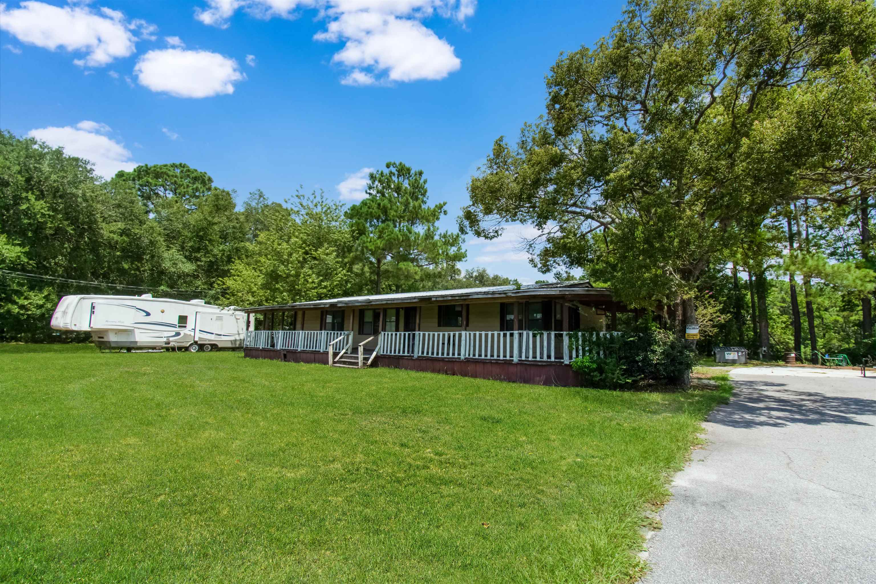 Image 8 of 20 For 463493 State Road 200