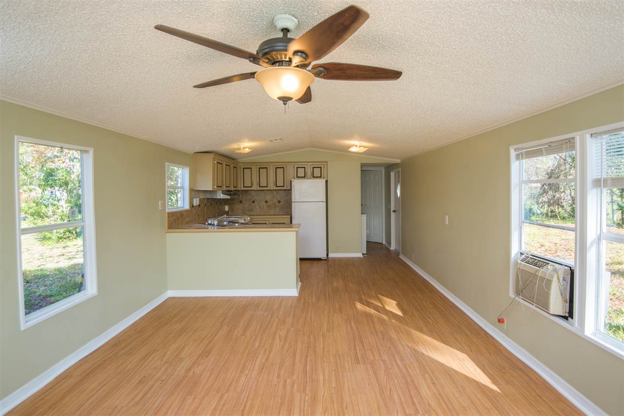 Image 19 of 42 For 1211 Cypress Road