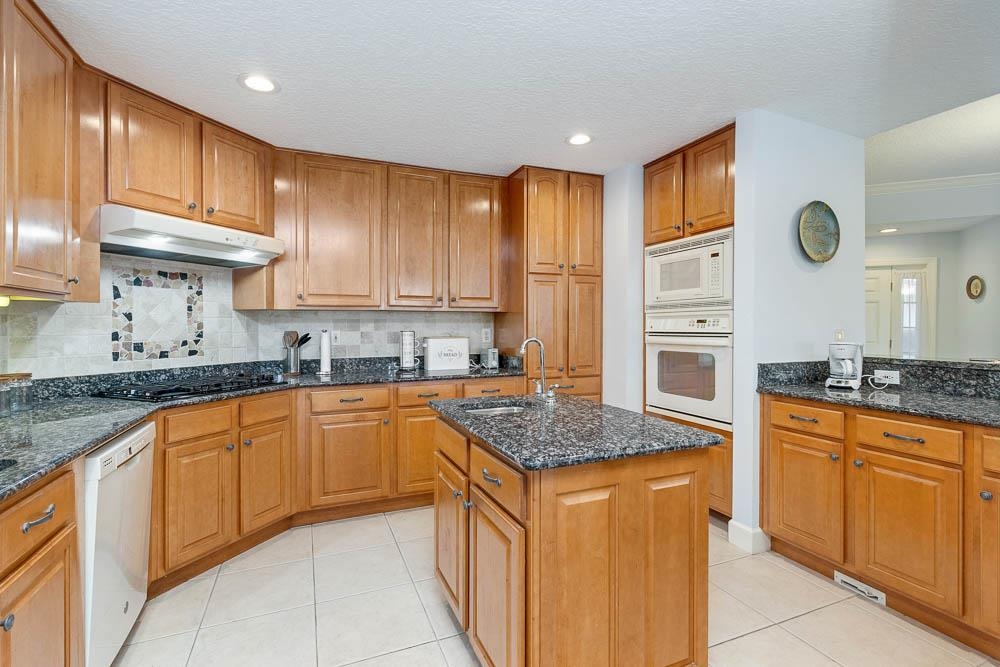 Image 16 of 50 For 315 Ocean Grande Dr S 106
