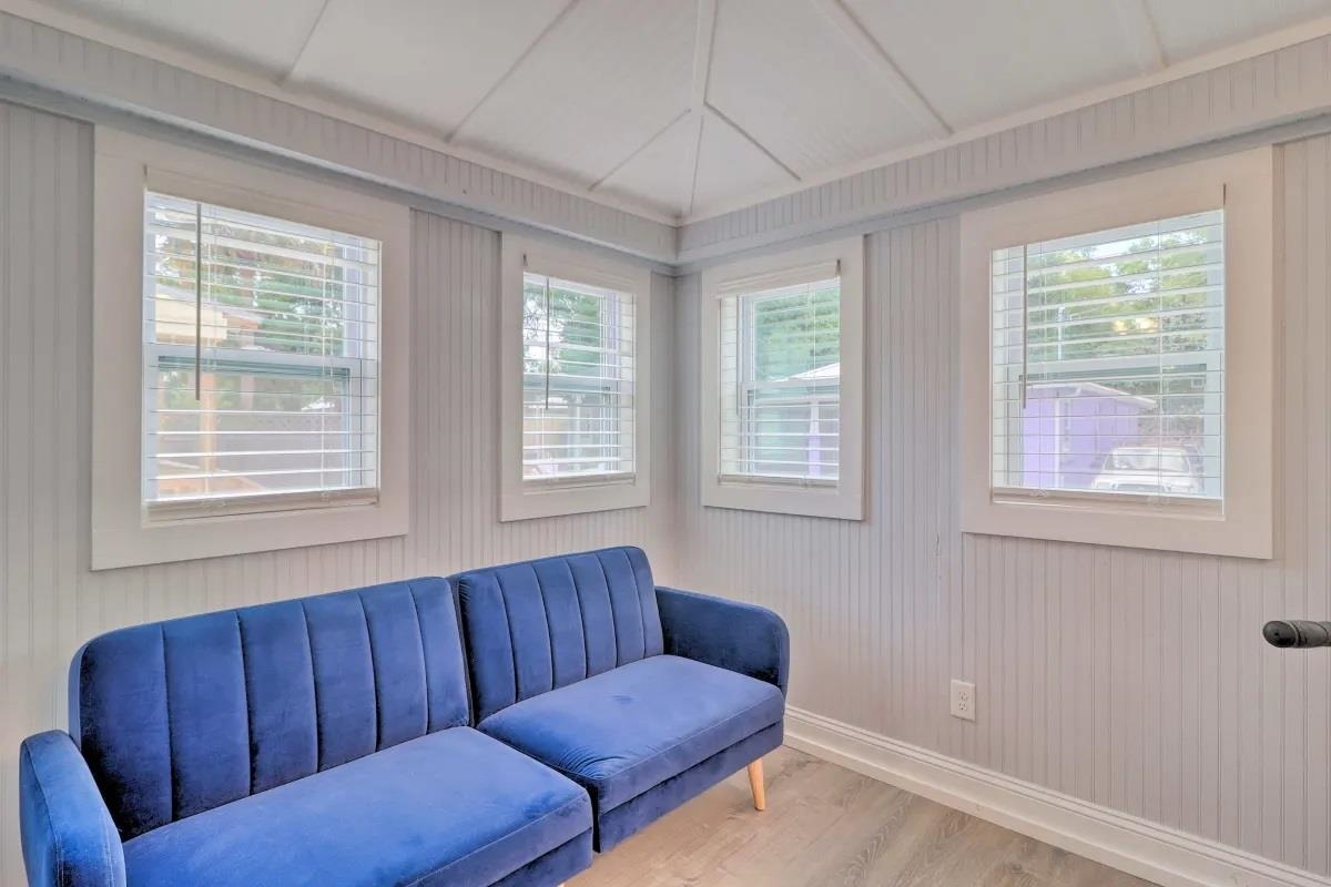 Image 15 of 30 For 93 & 95 Keith St