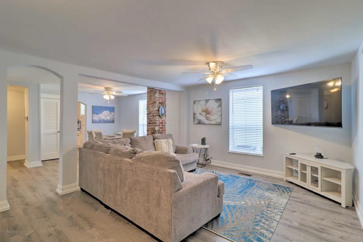 Image 3 of 30 For 93 & 95 Keith St