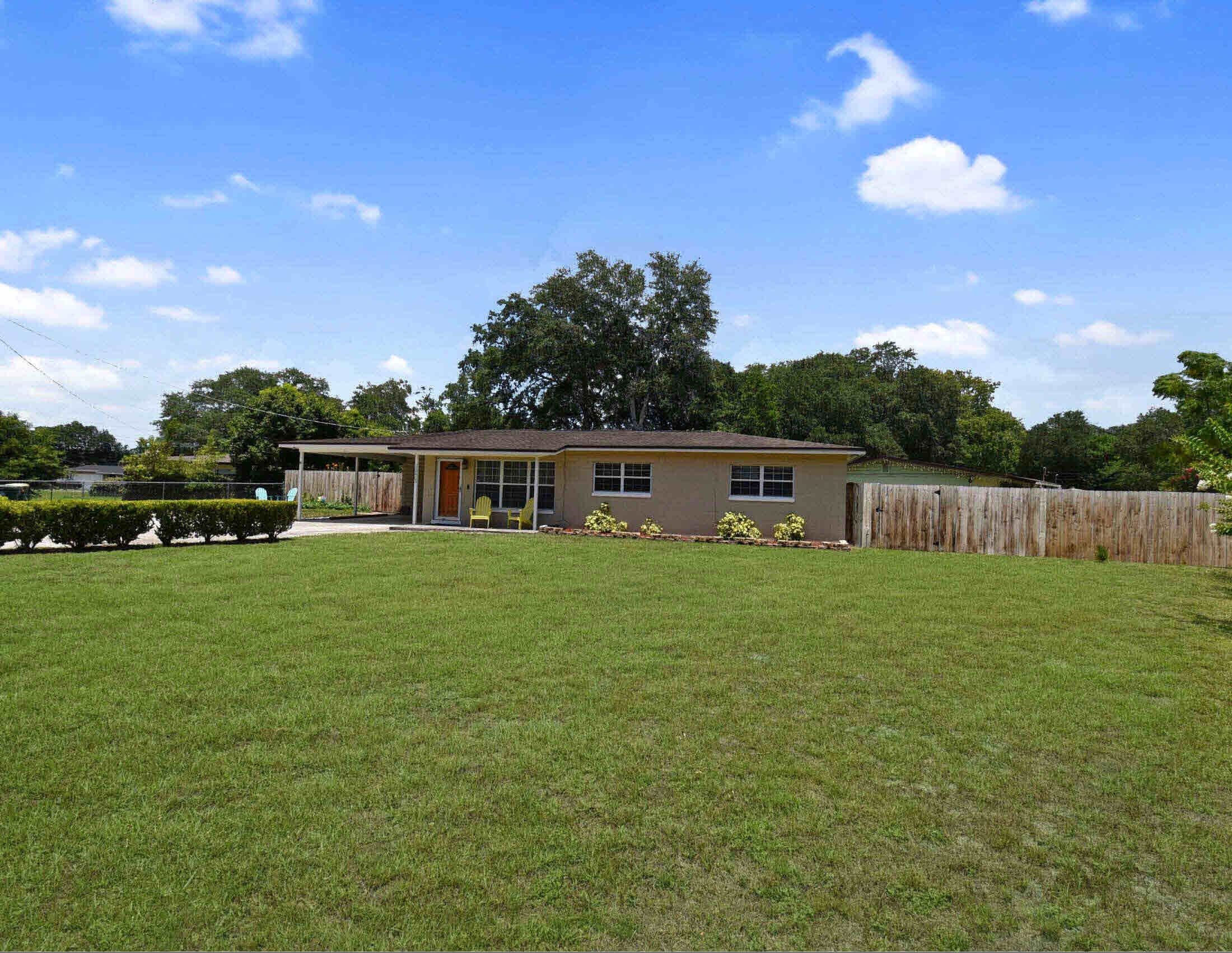 Image 4 of 26 For 10403 Ebbitt Rd