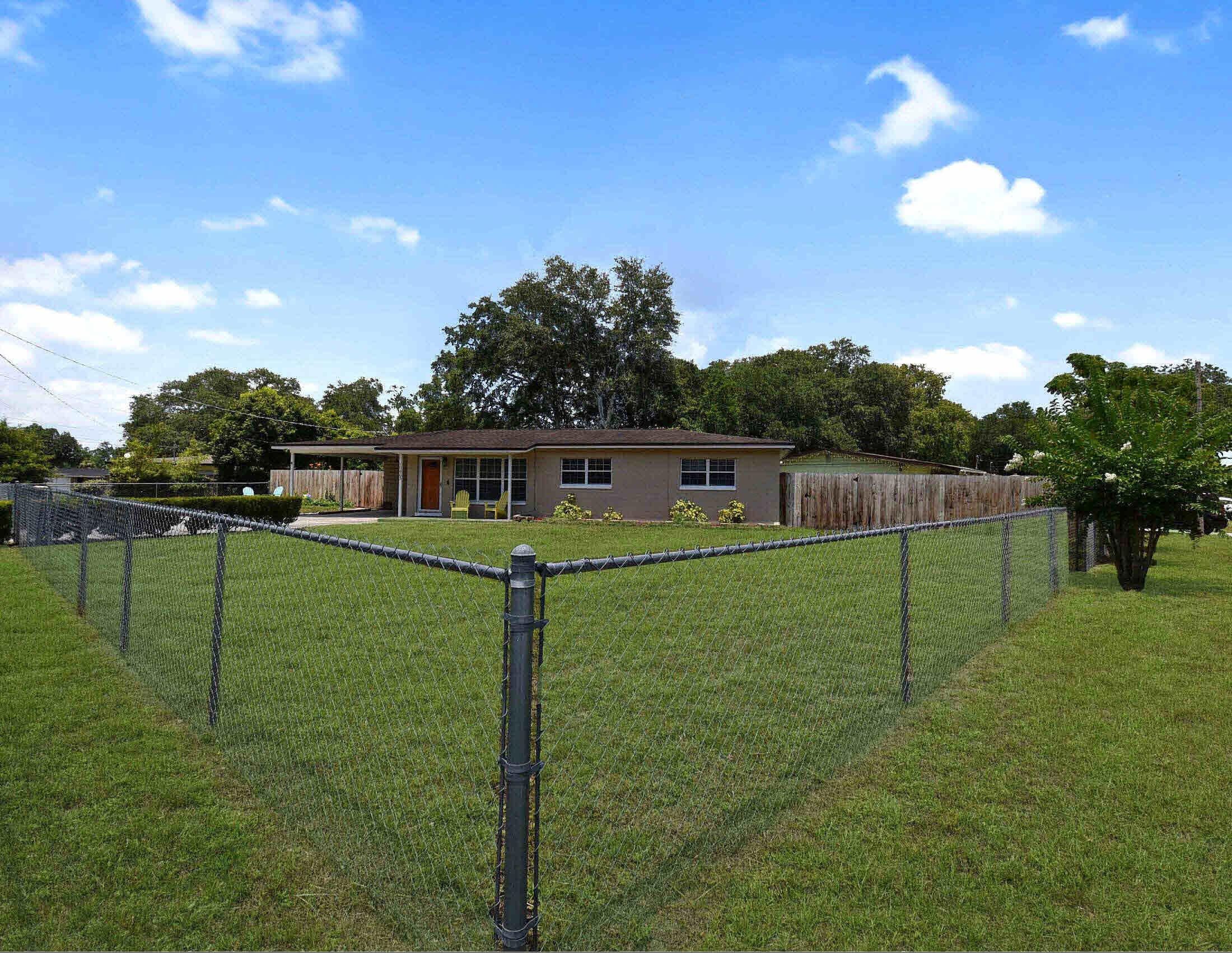 Image 6 of 26 For 10403 Ebbitt Rd