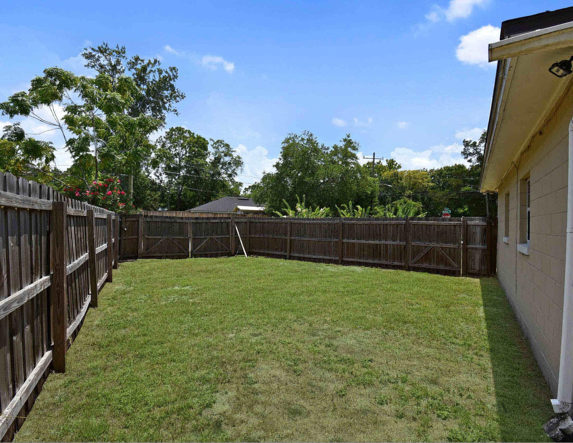 Image 7 of 26 For 10403 Ebbitt Rd