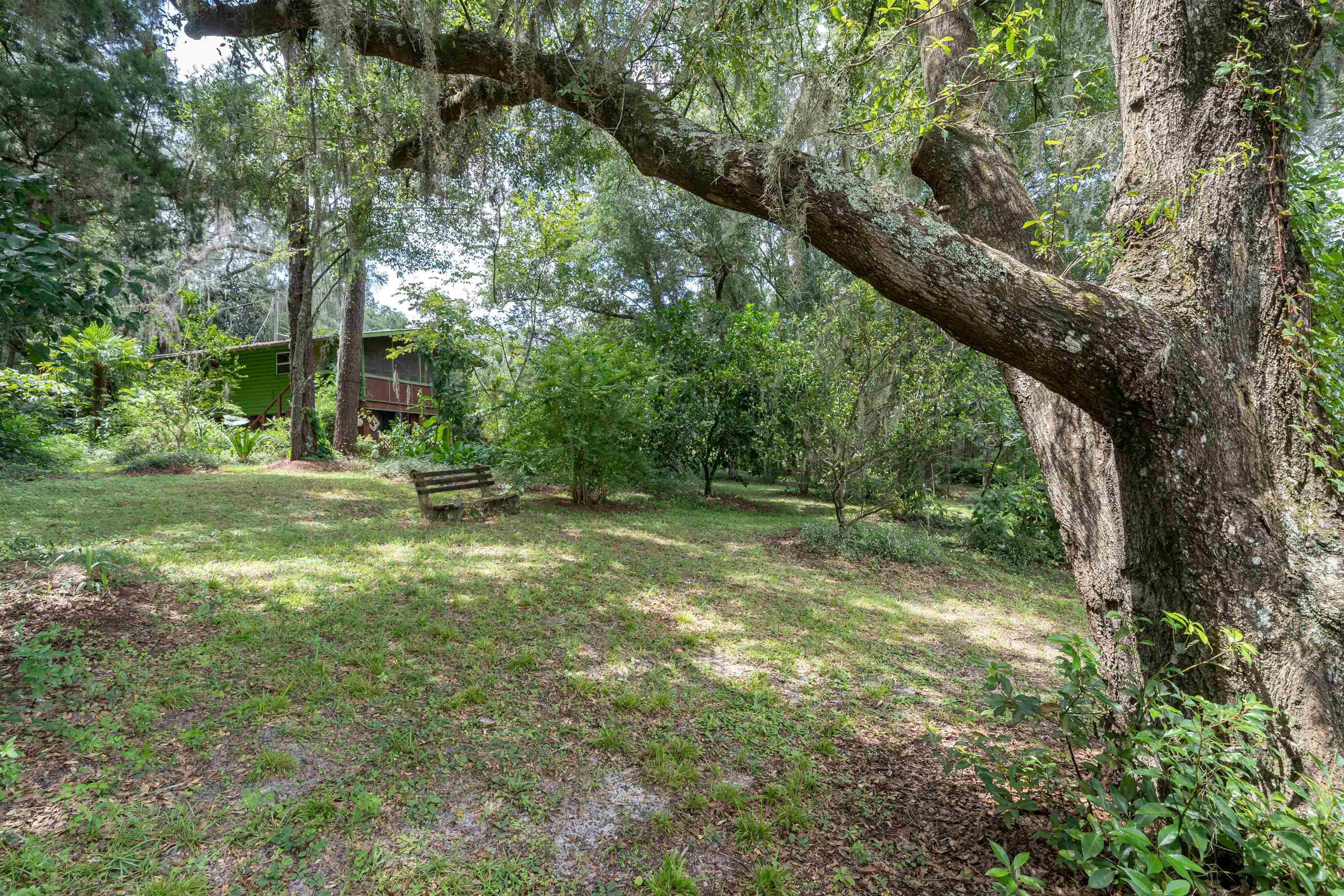 Image 65 of 100 For 250 West Lake Drive W