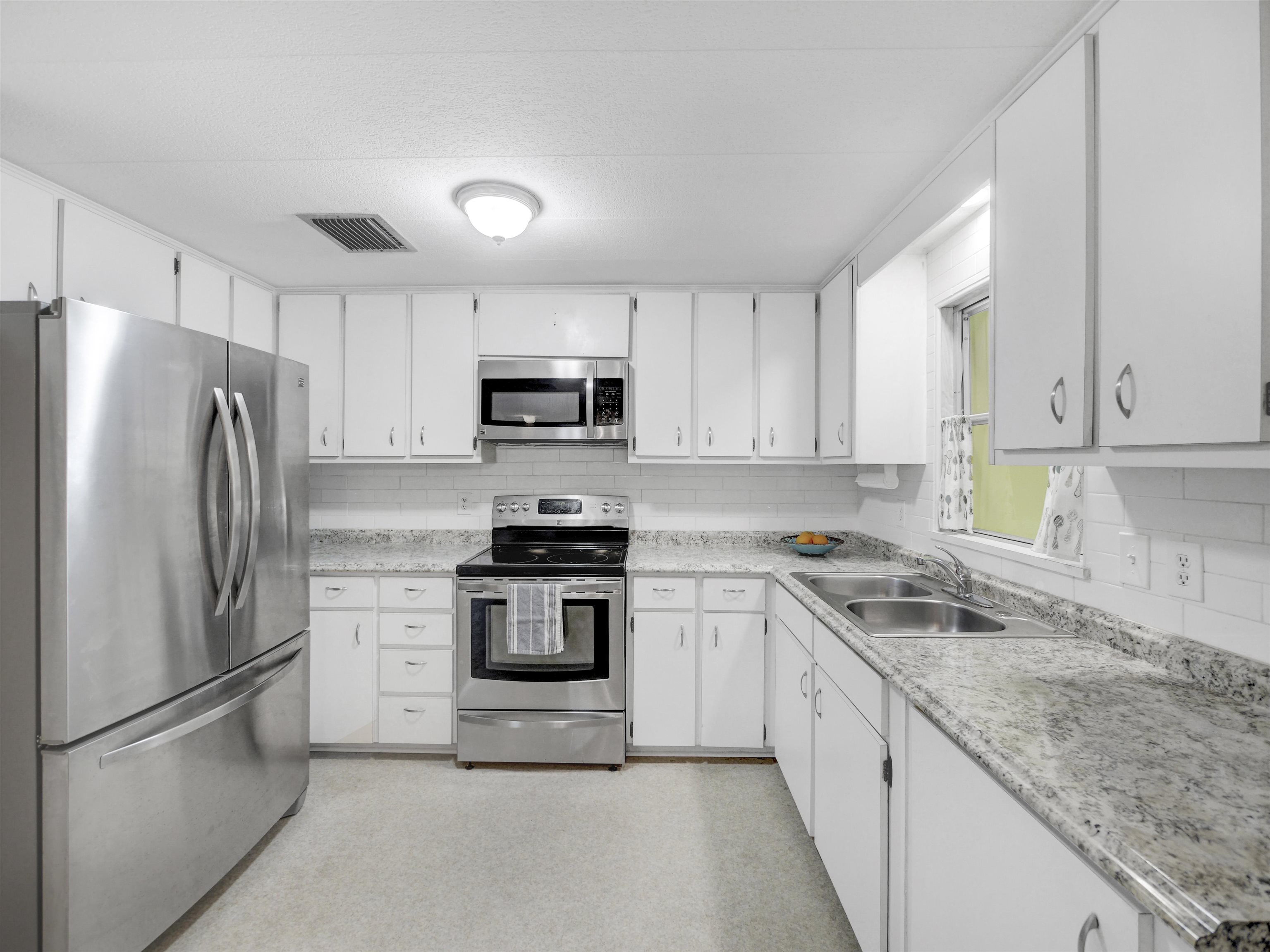 Image 13 of 38 For 879 Palermo Road