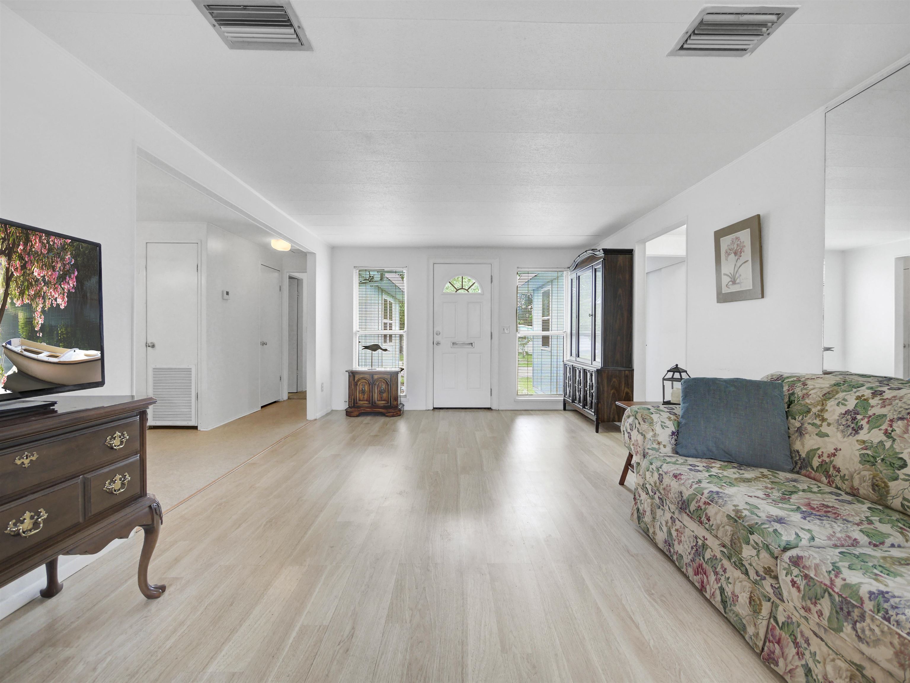 Image 4 of 38 For 879 Palermo Road