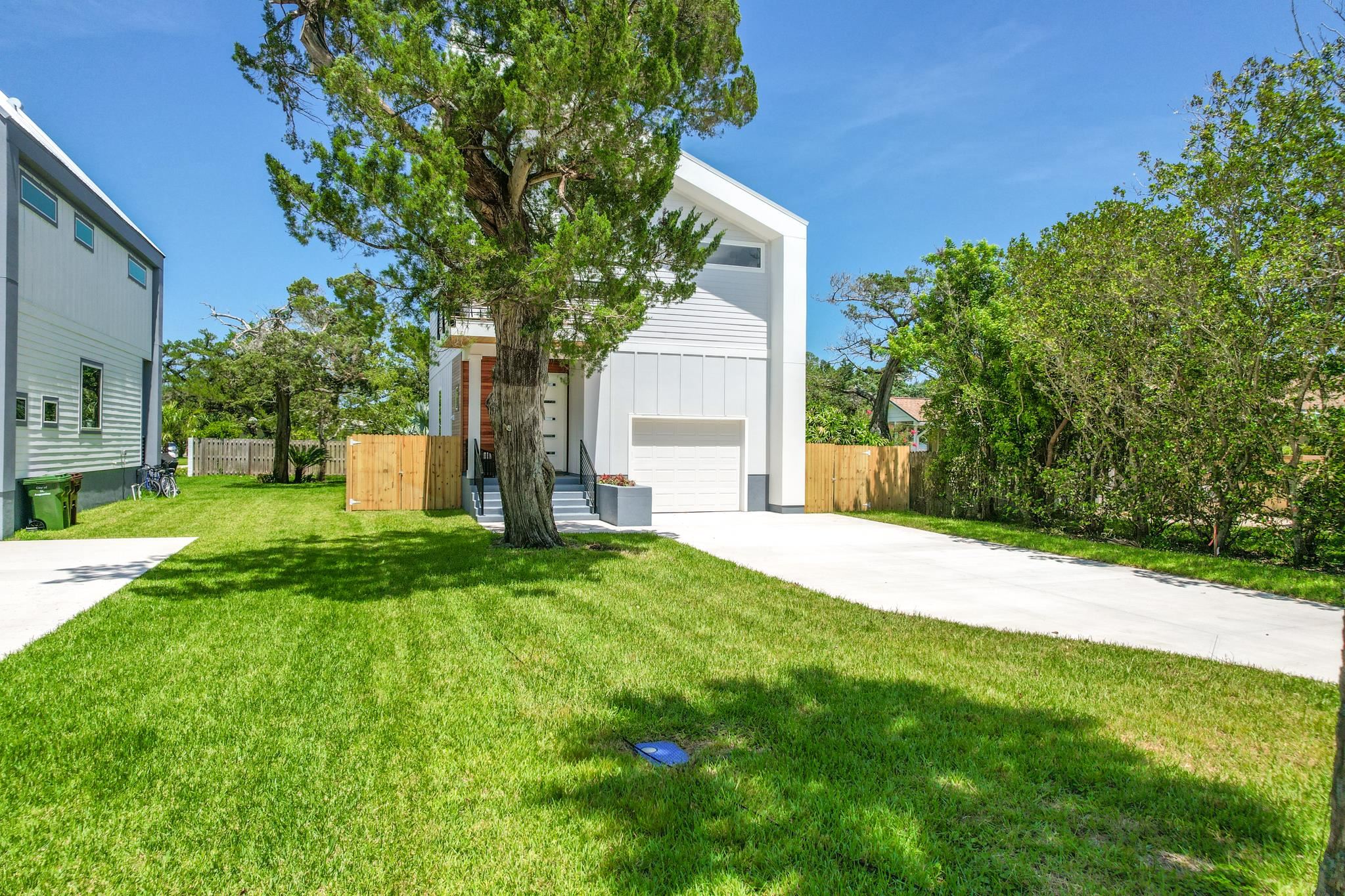 Image 69 of 86 For 102 Menendez