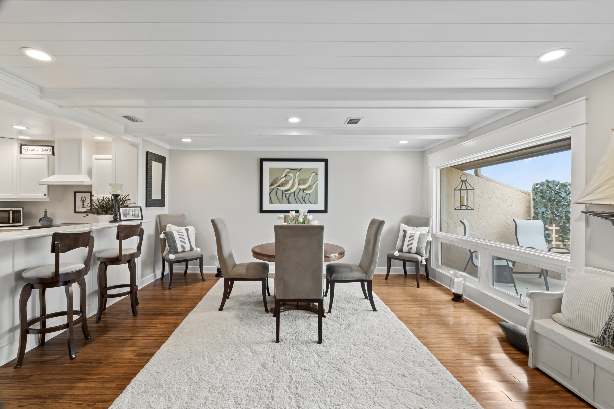 Image 15 of 61 For 3431 Harbor Drive