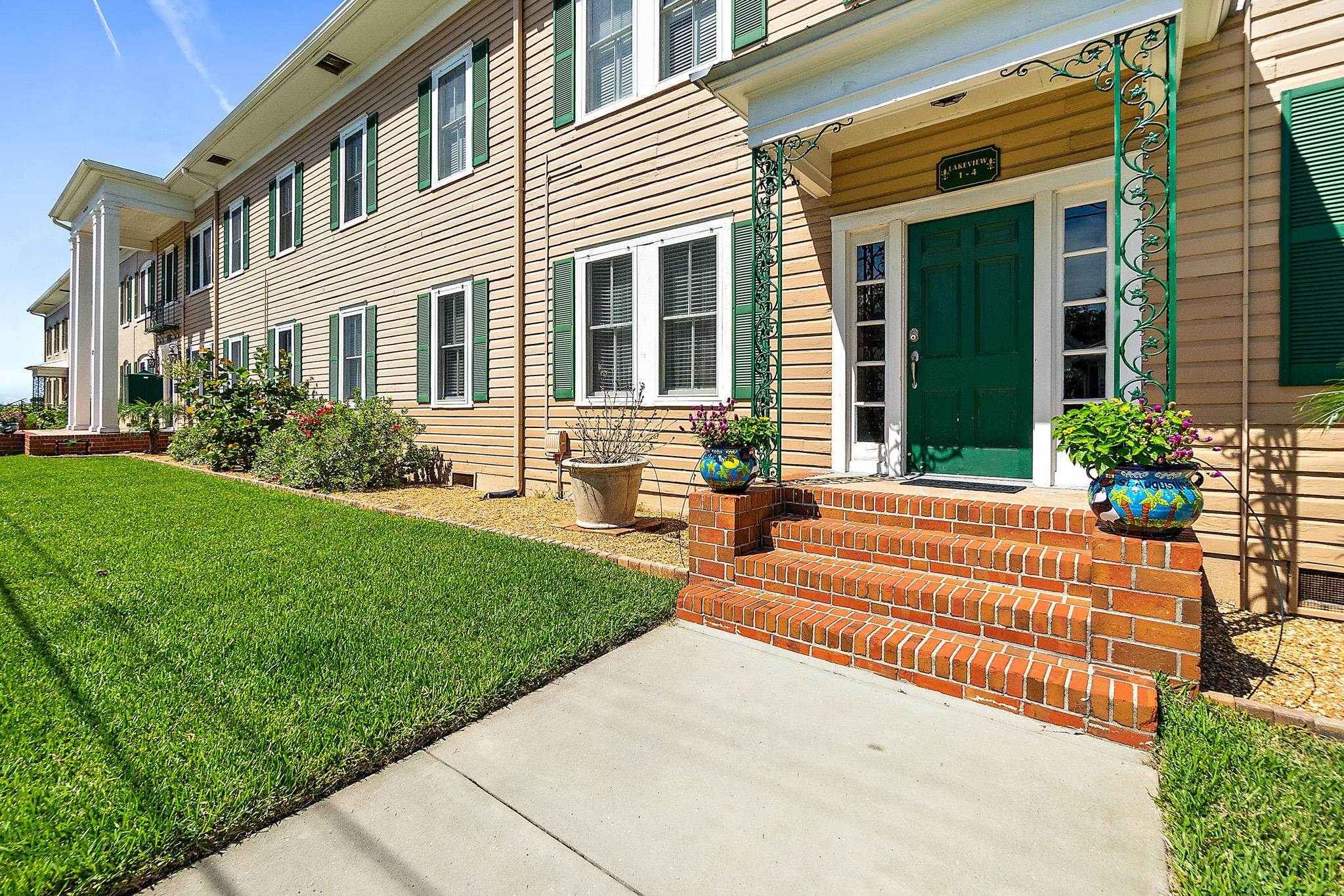 Image 4 of 64 For 172 Cordova St #2