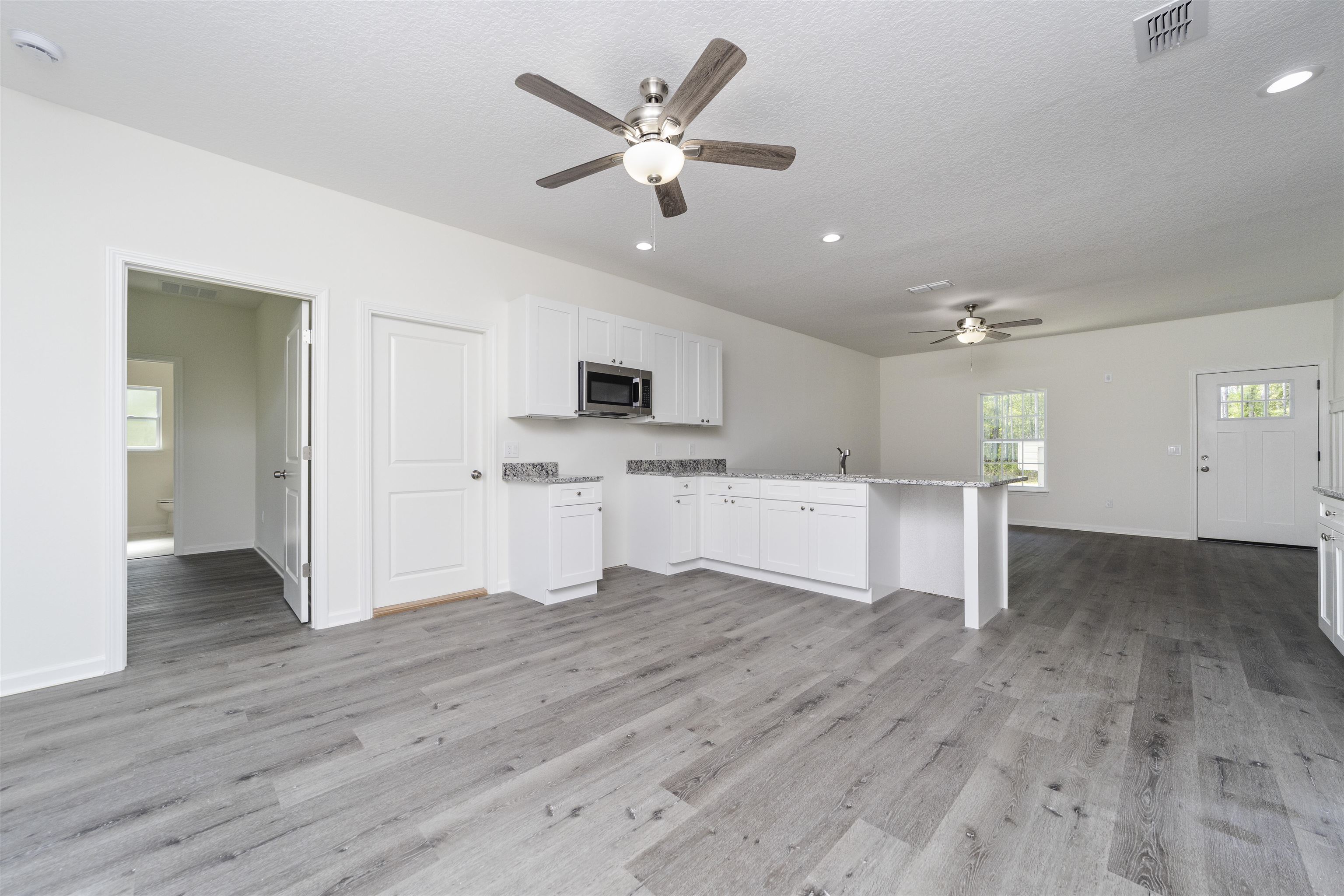 Image 16 of 59 For 4350 Theresa St