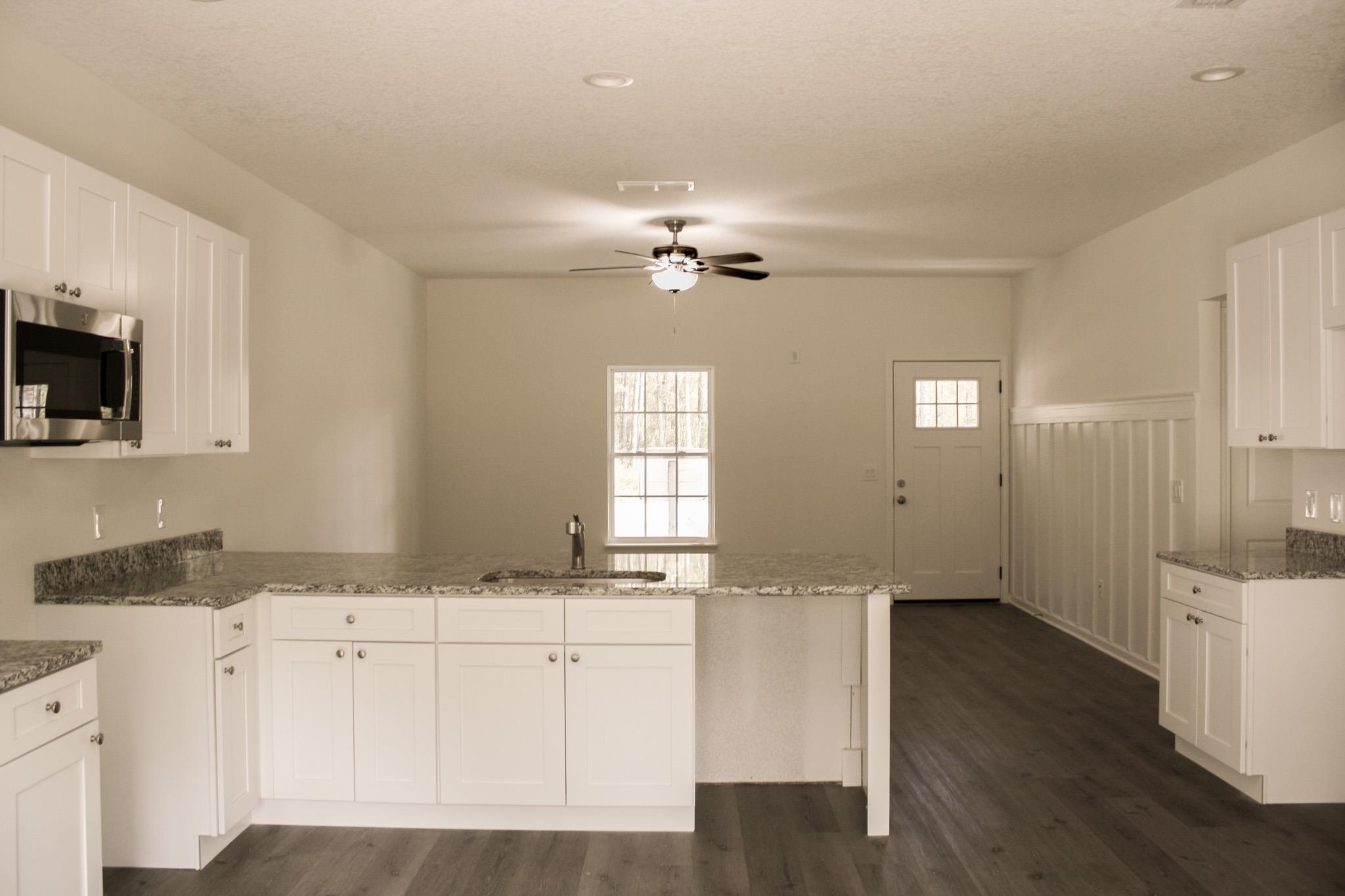 Image 18 of 59 For 4350 Theresa St