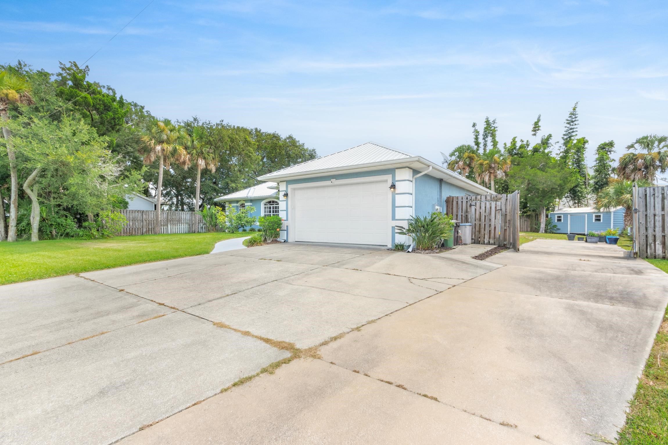 Image 61 of 62 For 201 Cabeza St