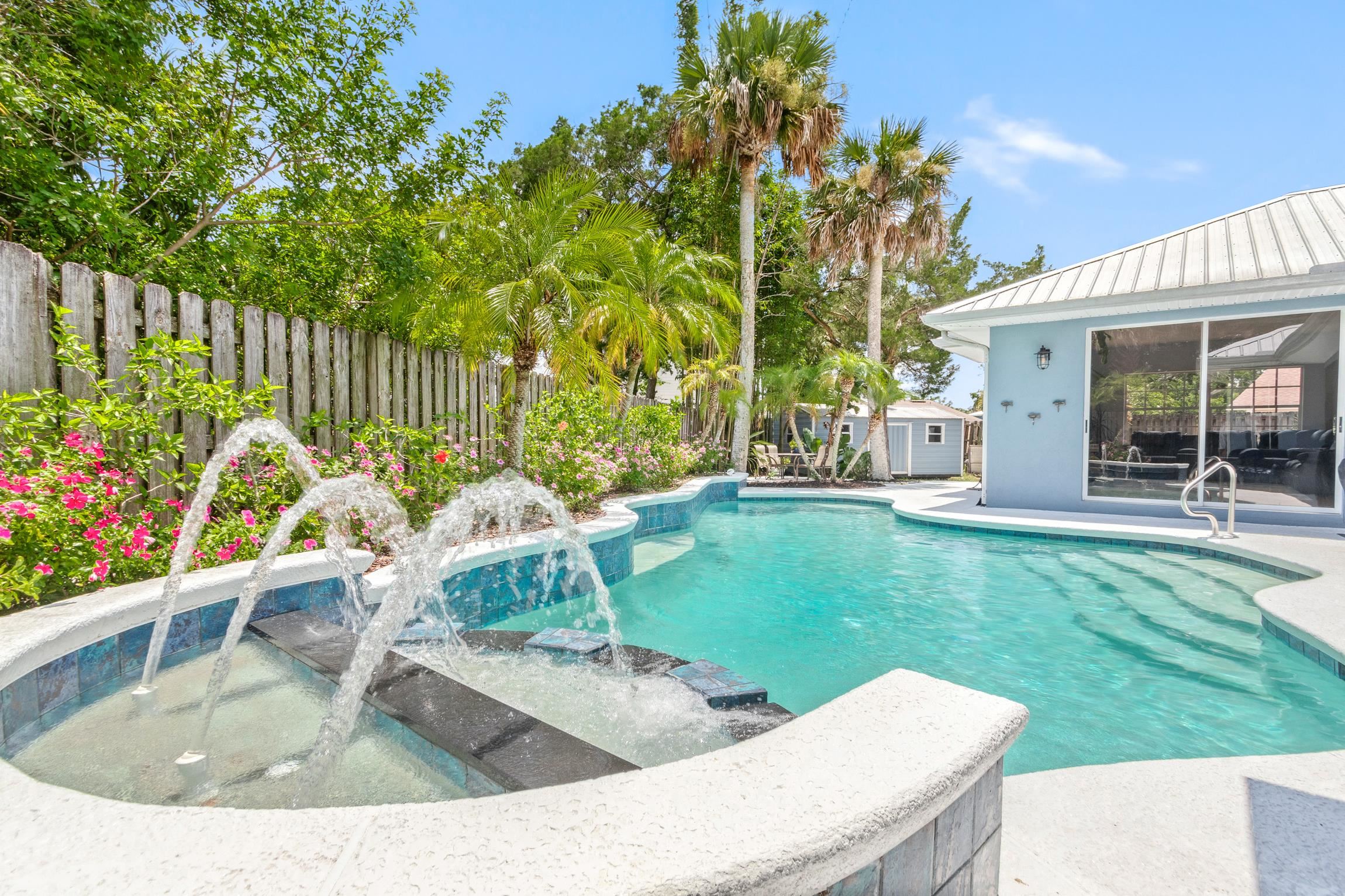 Image 9 of 62 For 201 Cabeza St